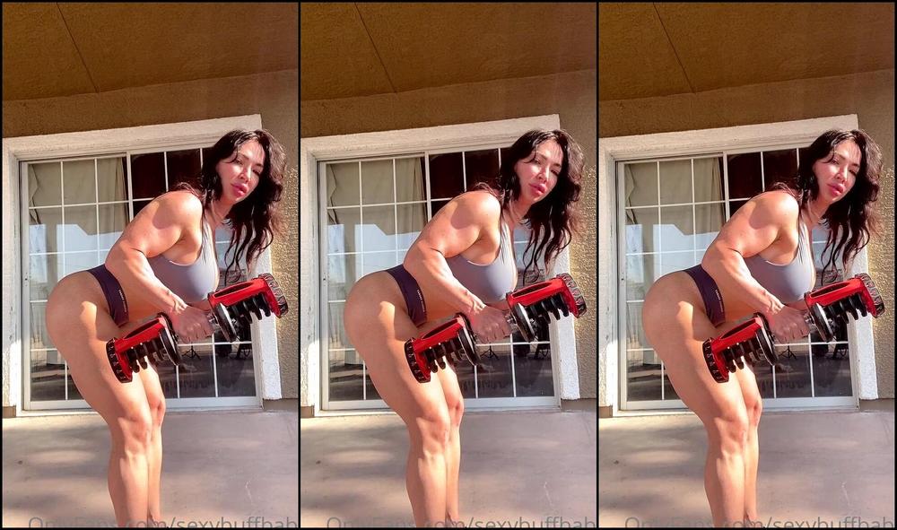 Sexybuffbabe A Victoria Secret Sun Gun Getting In A Few Reps On This Sunny Morning The High Res