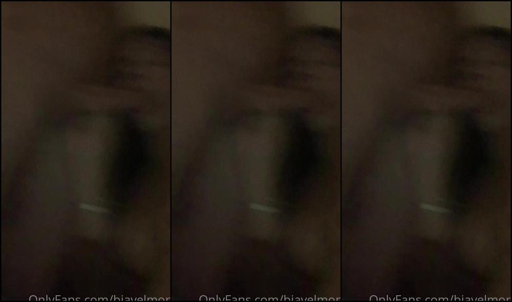 biavelmont-06-07-2021-2155480350-giving-my-ass-to-my-friend-at-the-gym-again-donner-nouveau-mon-cul-mon-ami-au-gymnas