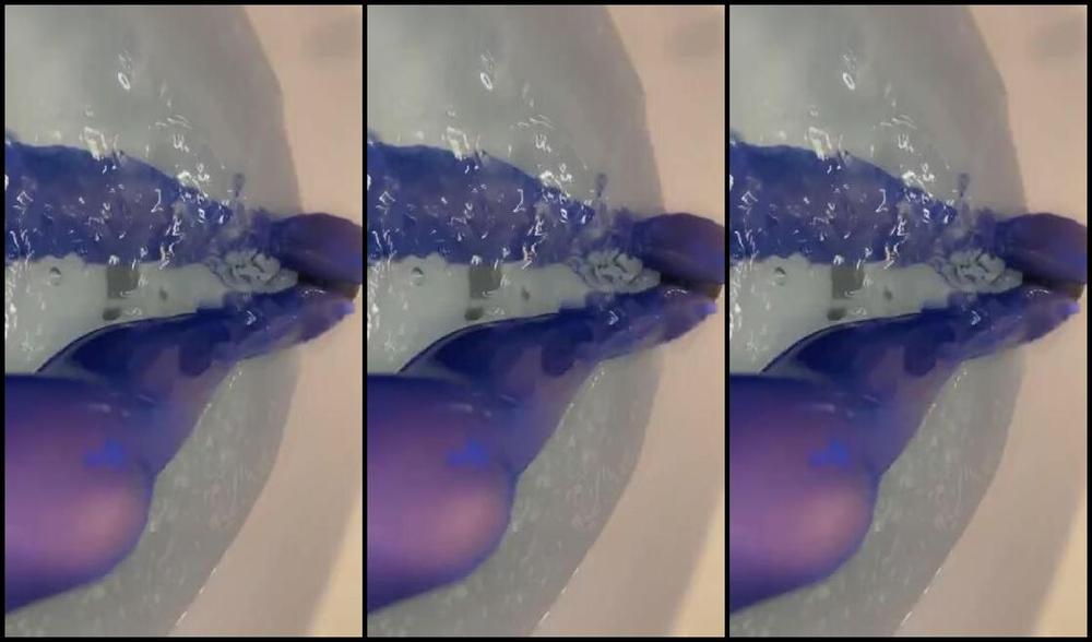 Nylonskitten Nicknamed Nylonskitten 10 06 2023 Onlyfans Video The Feeling Of Wet Slippery Tights Ahh Just Love It Sweet Nylon Dreams