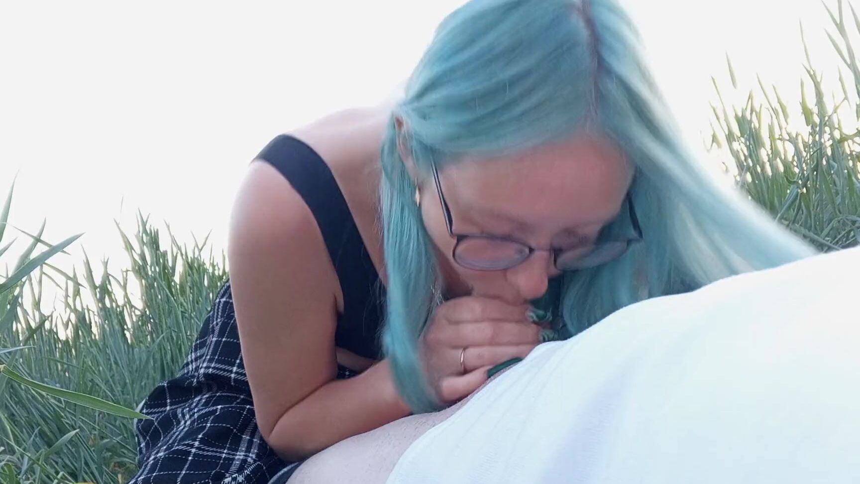 LtdRolfCollections Fucked a Beauty In The Field