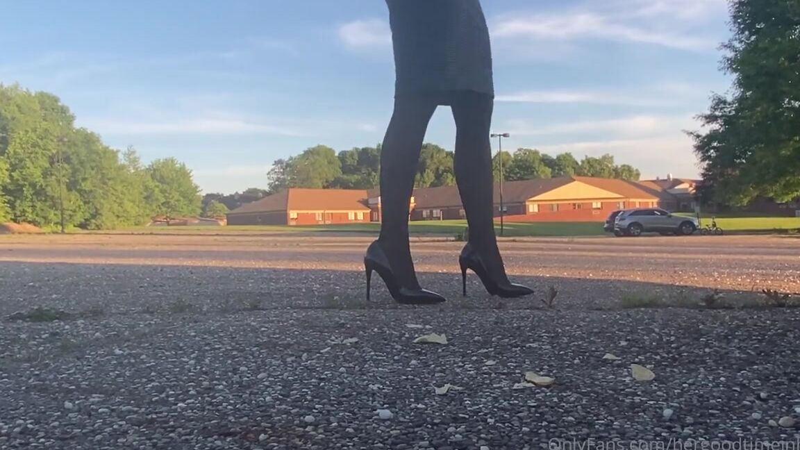 Hergoodtimeinheels Nicknamed Hergoodtimeinheels Onlyfans Video 3222