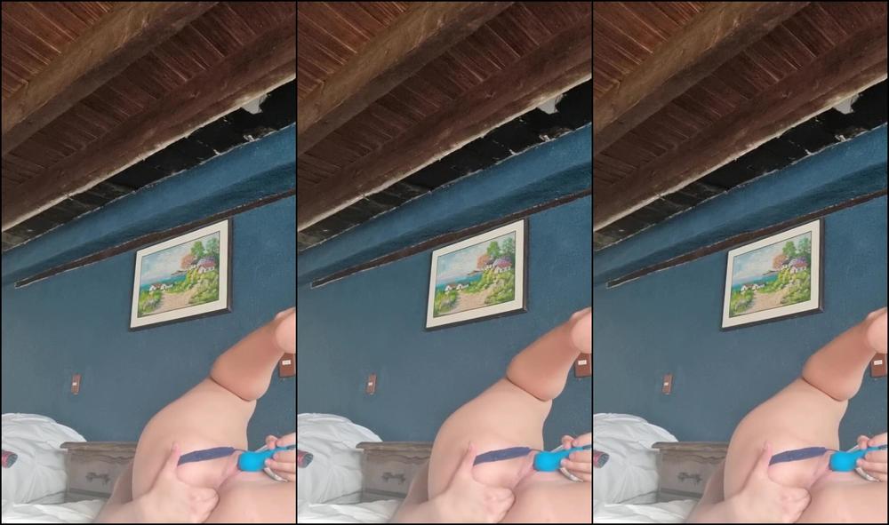 Giakush Jugando Con Mi Conchita Y Mi Culito Playing With My Pussy And My Ass