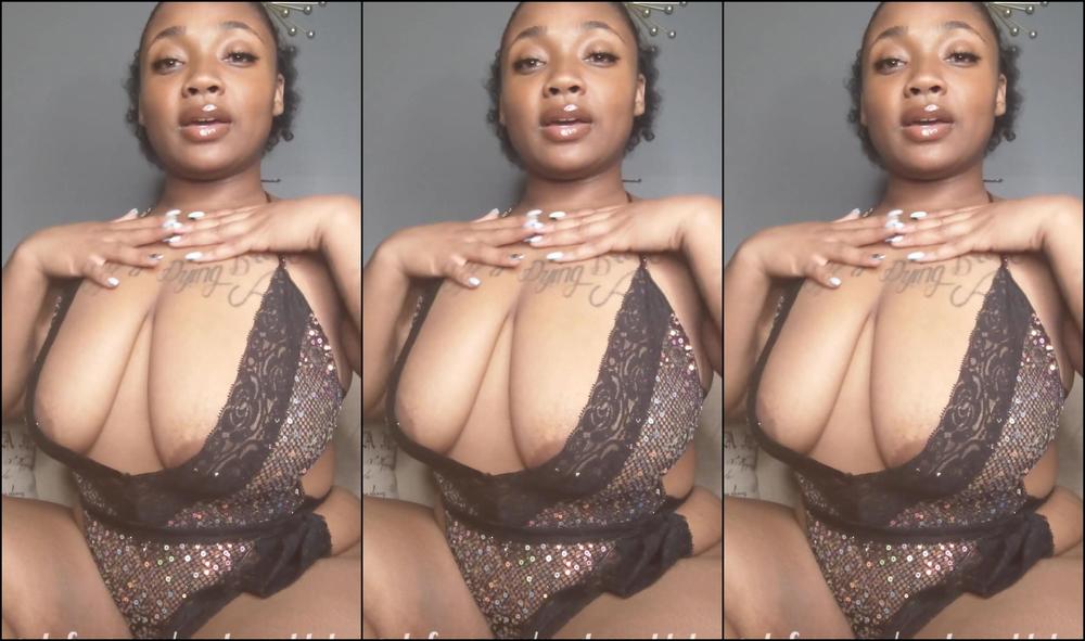 Mademoohlala My Titties Look Good Enough To Be Worshipped Get To It Enjoy