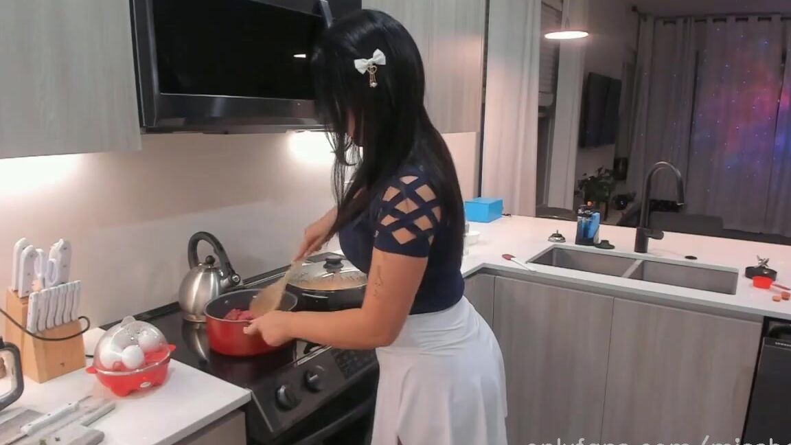 Missbella Onlyfans Stream Started At 02082023 0253 Am Cooking First Asmr Later