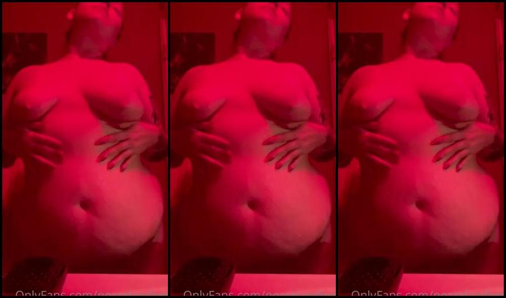 Porcelain Goddess Aka Porcelainfeets Onlyfans I Like To Relax In My Shower Before I Do Let Me Tease You