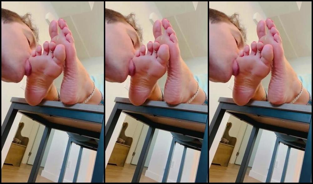 Thefantasychest Onlyfans The Bitchy Coworker Making Him Useful Dont Take This Tiny Tale To Heart My Words Are Justp