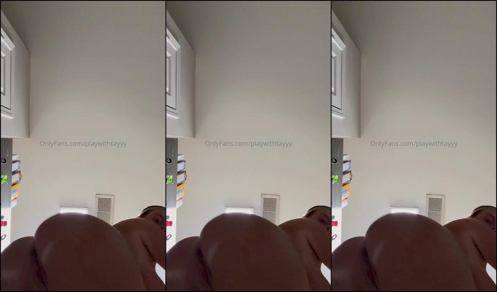 Playwithtayyy 3508470420 10 03 2024 Happy Thursday It S Almost Fridayyy