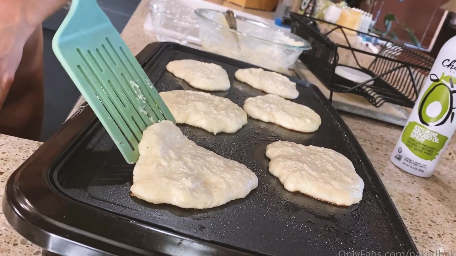 Nakedbakerstv Still Figuring Out How To Film In This Kitchen Let Me Know What You Guys Think Of This St