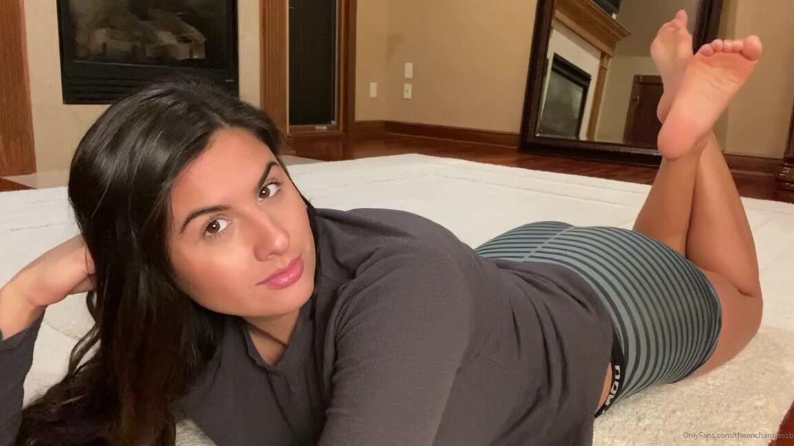 Theenchantressb Nicknamed Theenchantressb Onlyfans Muah