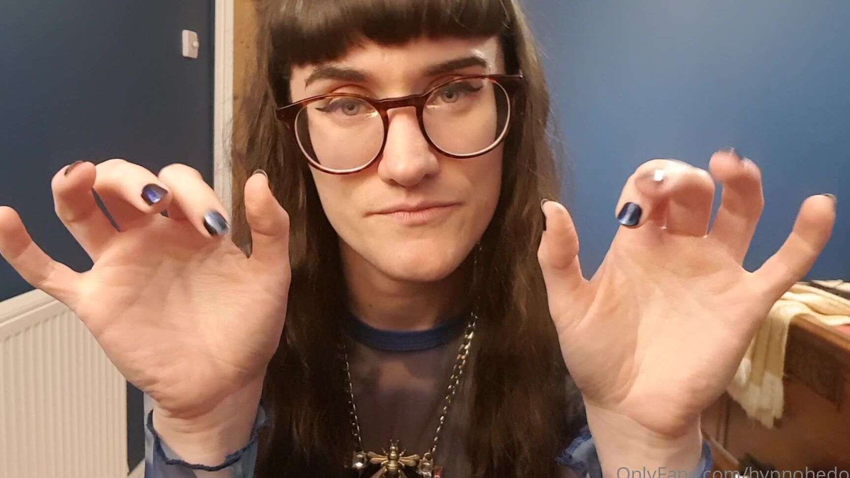 Hypnohedonista Oh Hey There Lovely To See You I Ve Been Painting My Nails I Ve Also Added A Few Nail