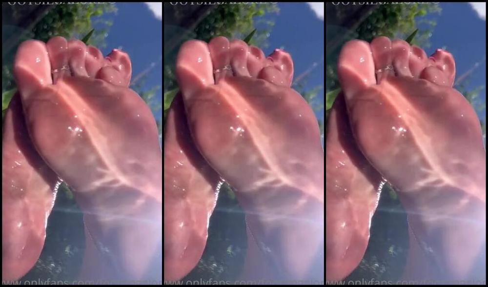 Footsiegalore Onlyfans Dripping All Over You