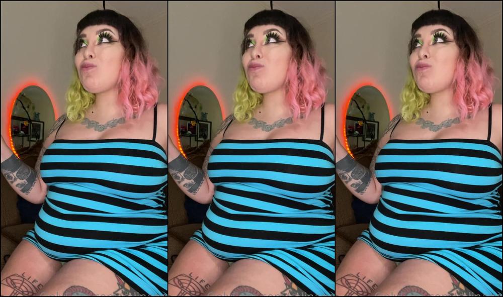 reiinapop-10-10-2021-2243573820-filmed-part-of-today-s-stuffing-the-peanut-butter-banana-honey-flatbread-wraps-are-so-d