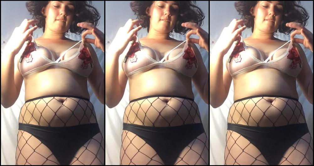 Boundandloving Sexy Striptease Snapchat Story