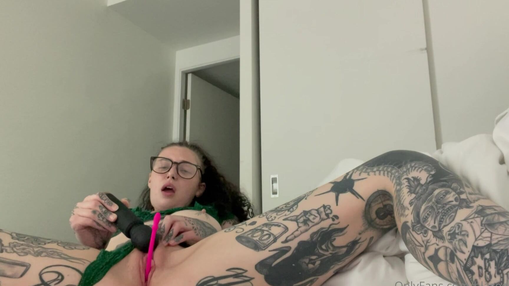 Blazed Brat Cumming With My Tip Vibe Lush Toy Being Controlled