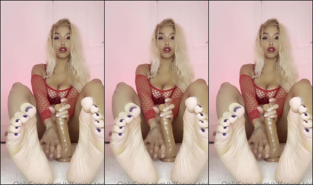 Tiffanies Toes I Know I Ve Teased You A Lot This Week But If You Ve Got Anything Left For Me I D Really L