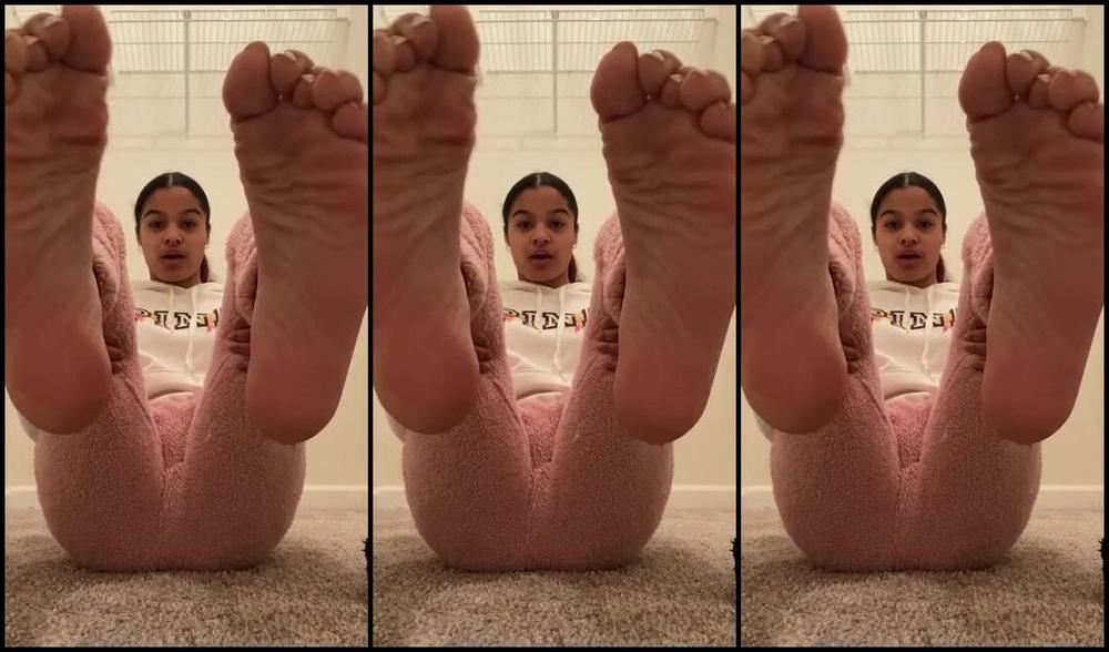 Solelessky Onlyfans How Do You Think They Smell