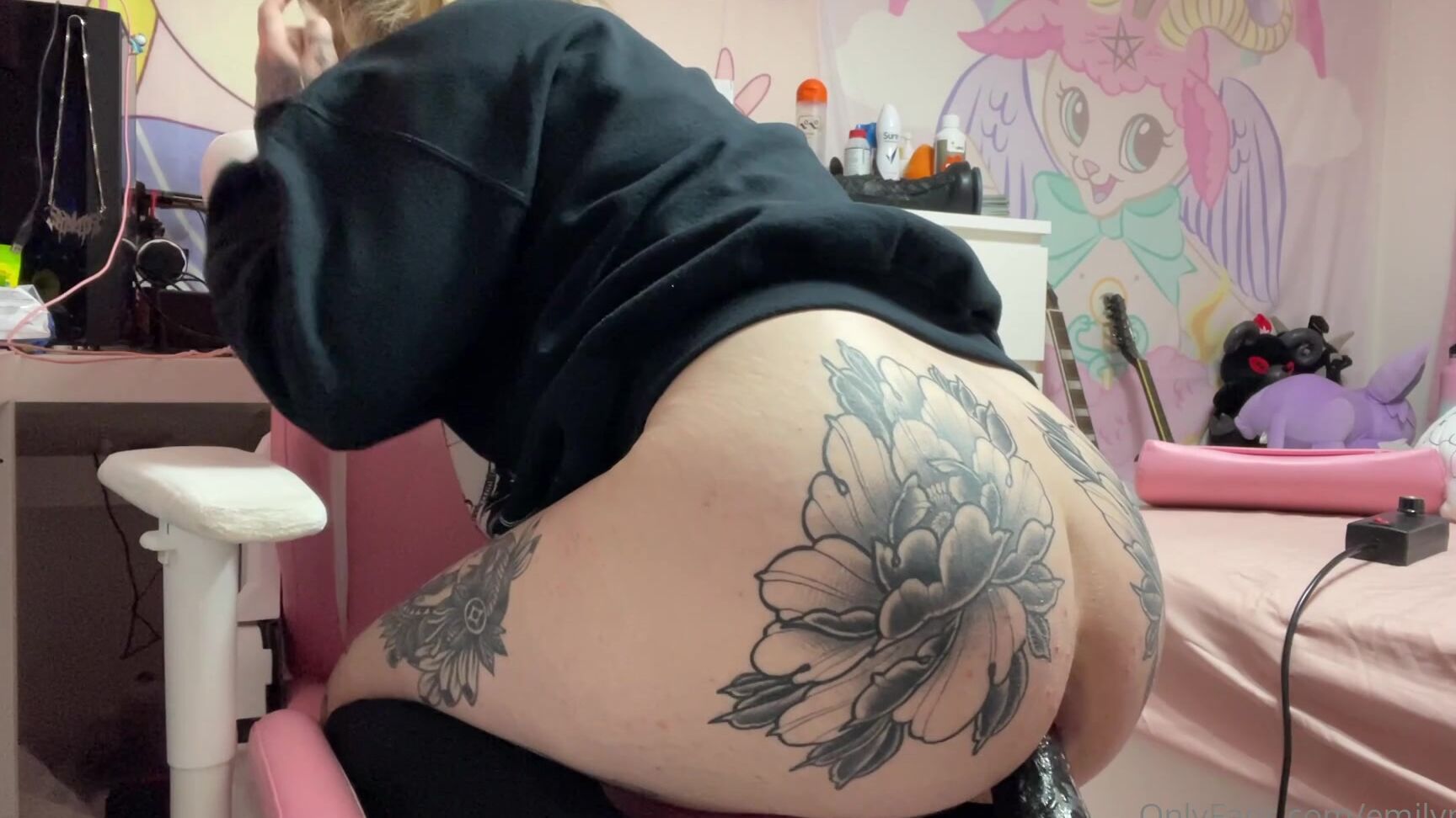 Emilypiexo Fuck Machine