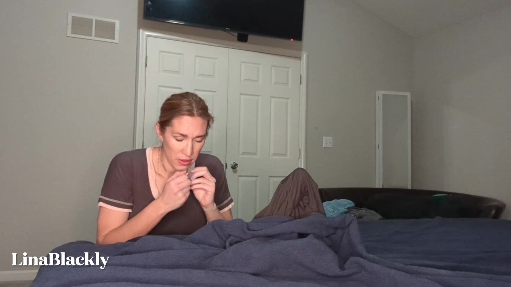 Linablackly Religious Mommy Takes In Your Seed Manyvids