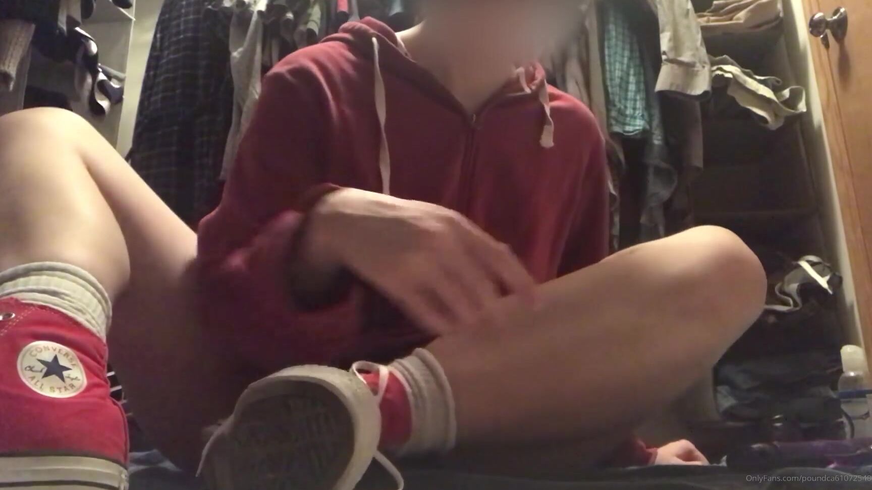 Poundca Old Closet Vid