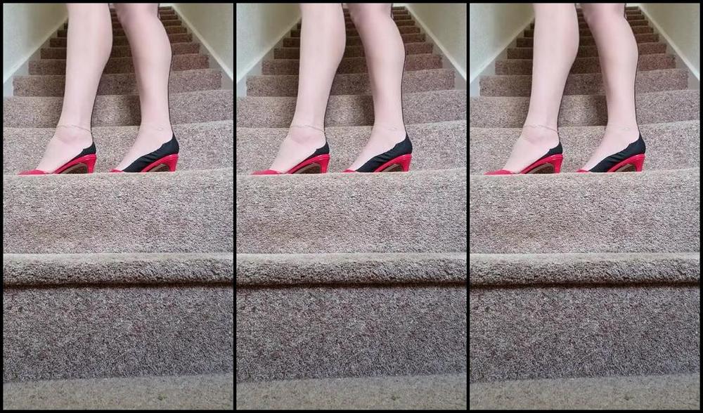 Maddison Spoilt Nicknamed Maddisonspoilt Onlyfans We Really Shouldnt Mess About On The Stairs