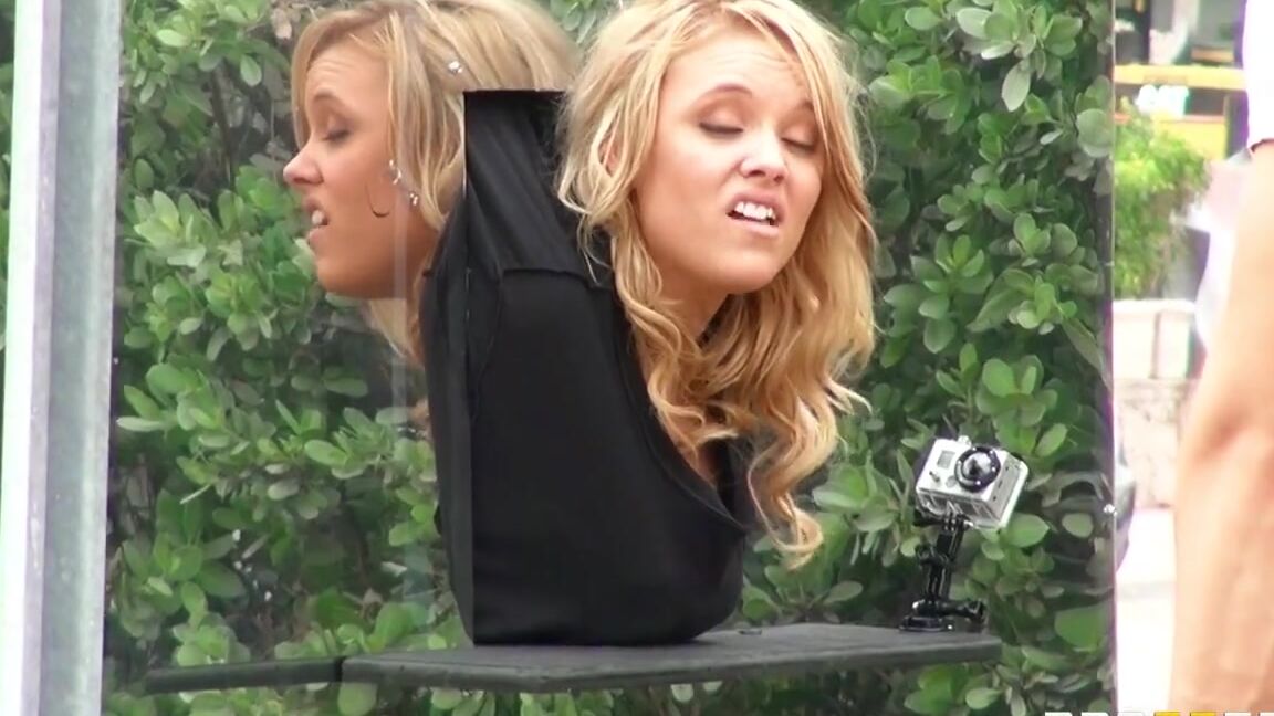 Alexis Monroe Brazzersexxtra Public Fuck Stunt On The Street