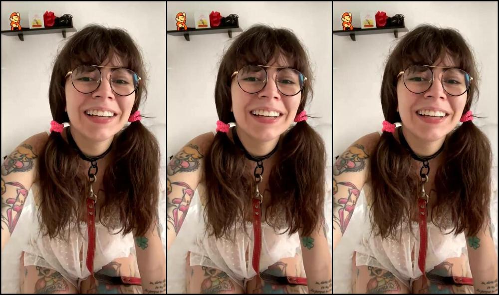 Suicidegirls Stream Started At Pm Your Submissive Girl Is Here Dinhafun