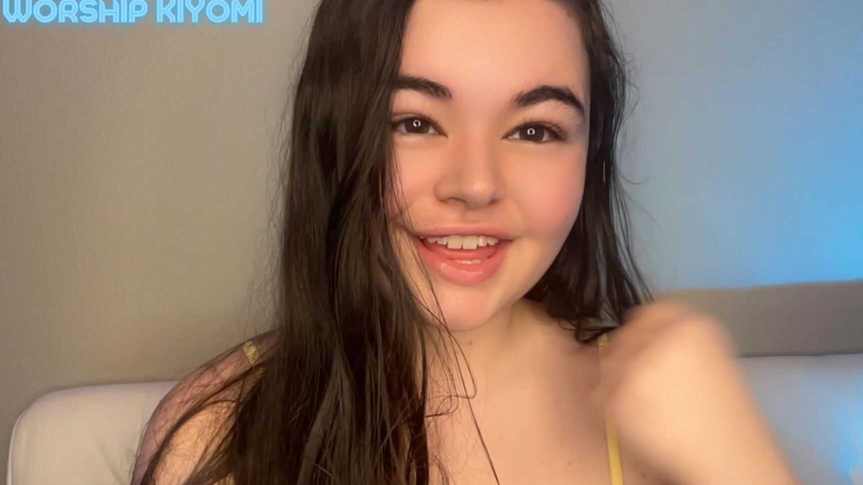 "DarlingKiyomi" bratgirls, facefetish, femdom, humiliation, mesmerize Innocent Face Humiliation Encouragement manyvids