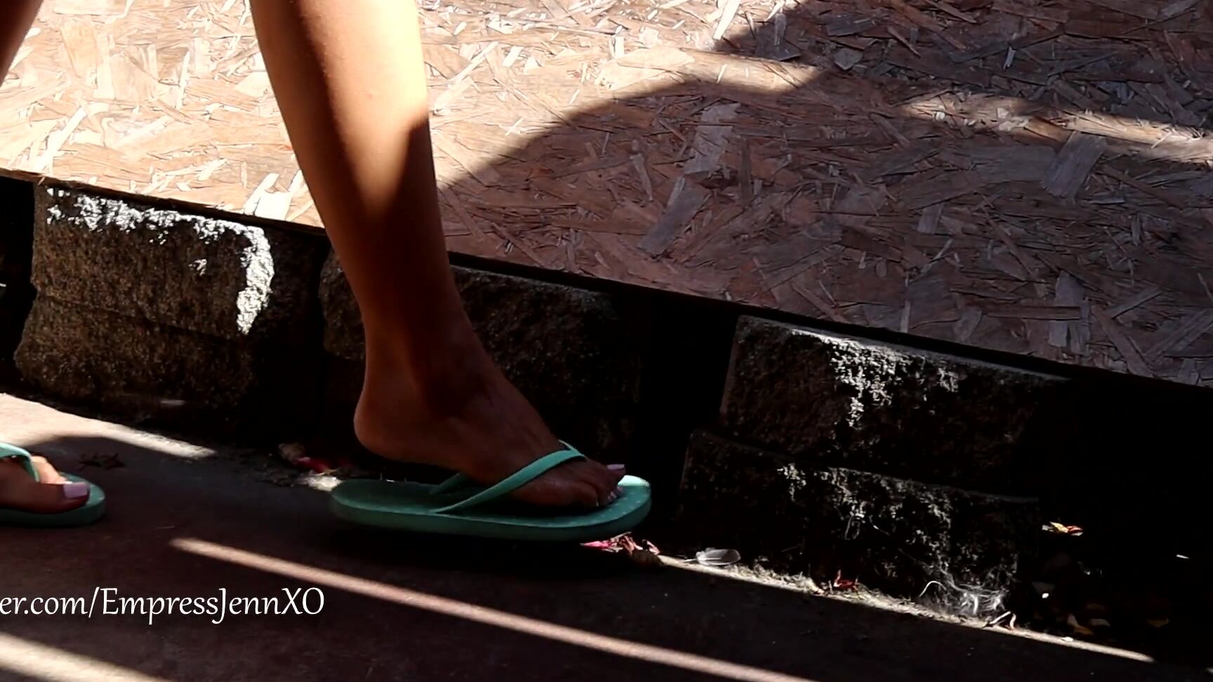 Empress Jennifer Devour My Dirt And Dust