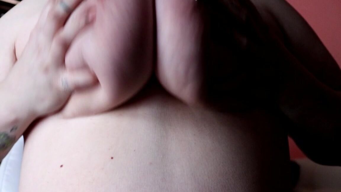 Kyra Effing Kane Way Big Tits Bbw Showoff