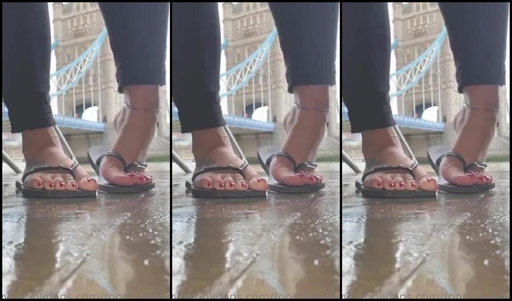Footsiegalore Onlyfans Big Ben Is Looking Down While I Show Off My Perfect Red Pedi By The Thames