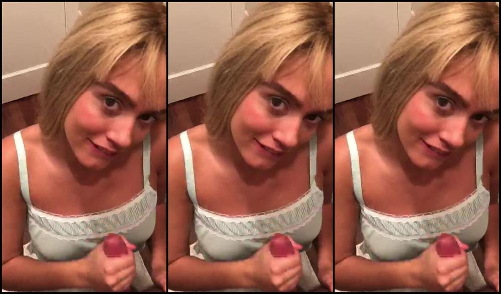 Manyvids, Athenapalomino, Food, Blow Jobs, Wet & Messy, Blowing Bubbles, Big Boobs athenapalomino push pop blow job Amateur