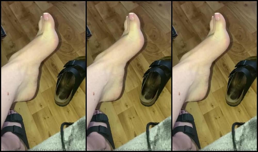 Miss Demi Dee Nicknamed Missdemidee123 Onlyfans Is It My Pale Smooth Skin Or Is It The Dirty Birkenstocks Or Maybe It S My Arch No Let S Be Real