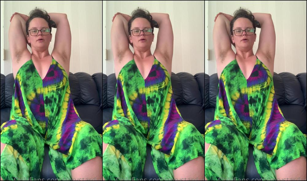 Zorystardust Someone Special Asked For Some Easy Entry Level Stretches For Back Hips Shoulders I Ma