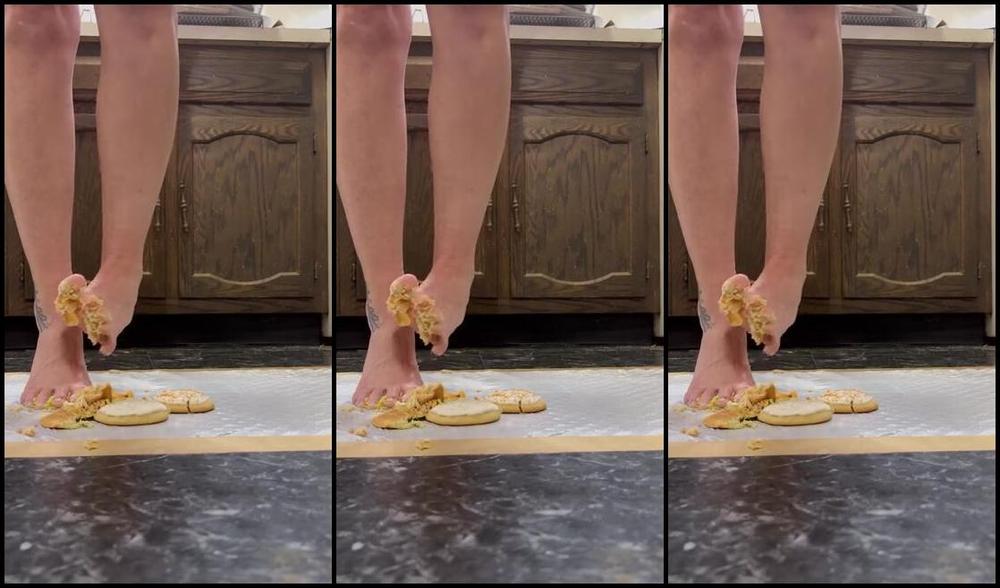 Soldmysolesforink Nicknamed Soldmysolesforink 11 24 2023 Onlyfans Video Happy Turkey Day I Told You All Id Have A Special Treat And I Do My