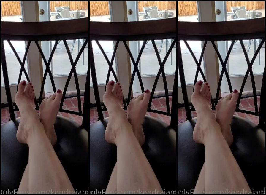 Kendra James Nicknamed Kendrajamesvip Onlyfans I Hate To Say It But No Live Tonight Py