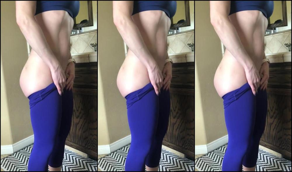 Bbcslutwife4U2 Posing Sportswear 01