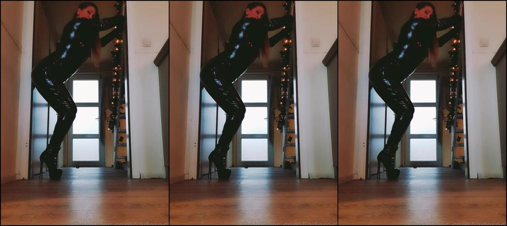 Jaderocks Let Me Tease You With My Outfit I Know You Love Tight Latex And High Heels See Me Sho