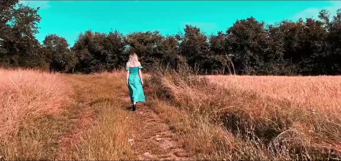 Valentine B 36519543 Video