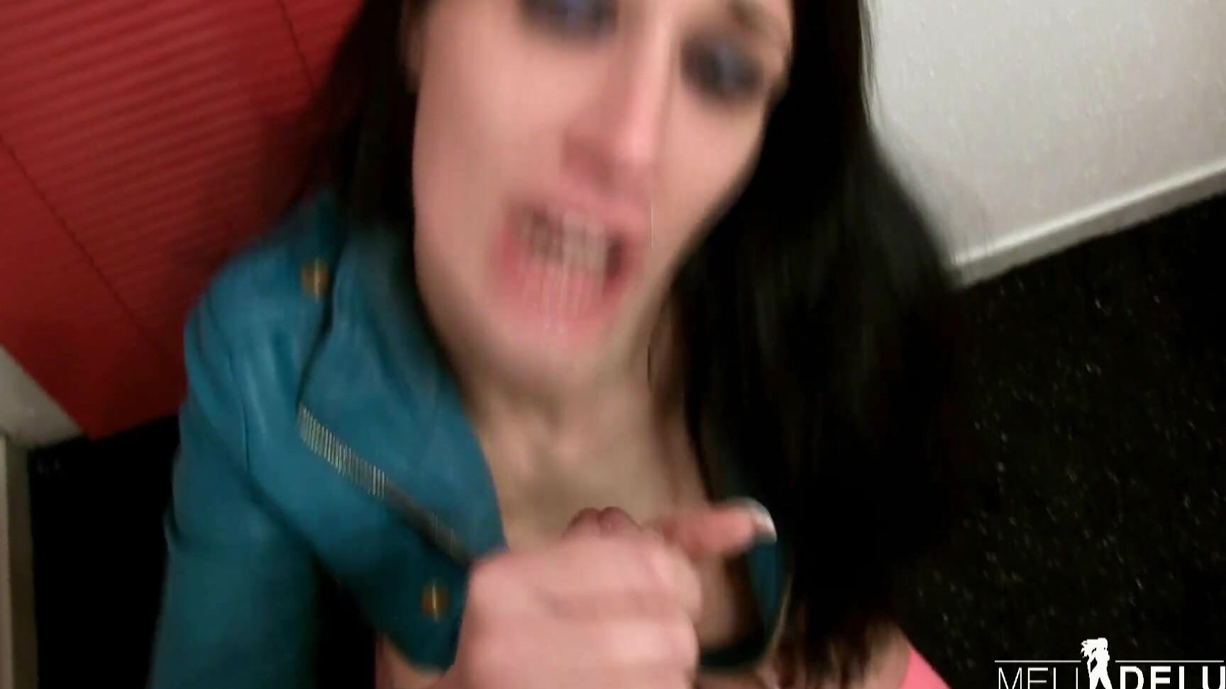 melideluxe deepthroat hammer tief rein in die maul MyDirtyHobby