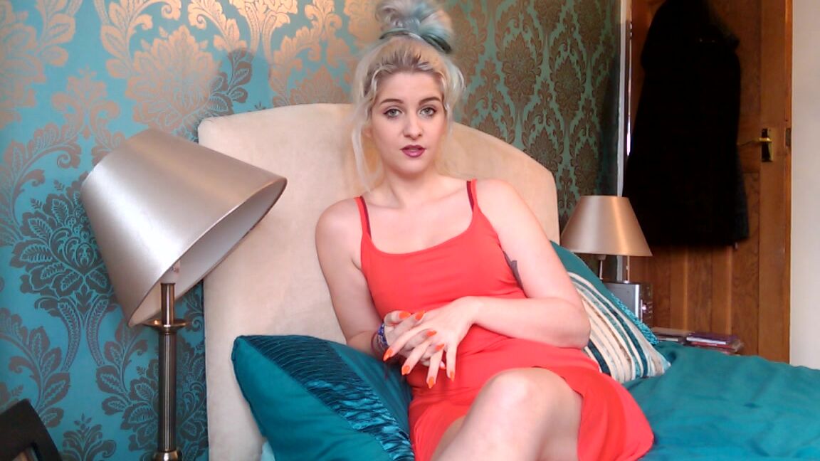 BBC, Cuckolding, Femdom POV, Brat Girls kittydevine every girl prefers bbc ManyVids