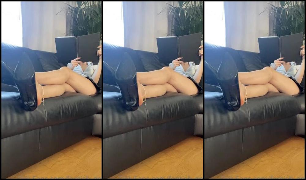 Goddess Anna Nicknamed Footish Ann Onlyfans Watch Me Ignore You While I Relax On The Sofa After A Long Day At The Office I Have Been Wearing