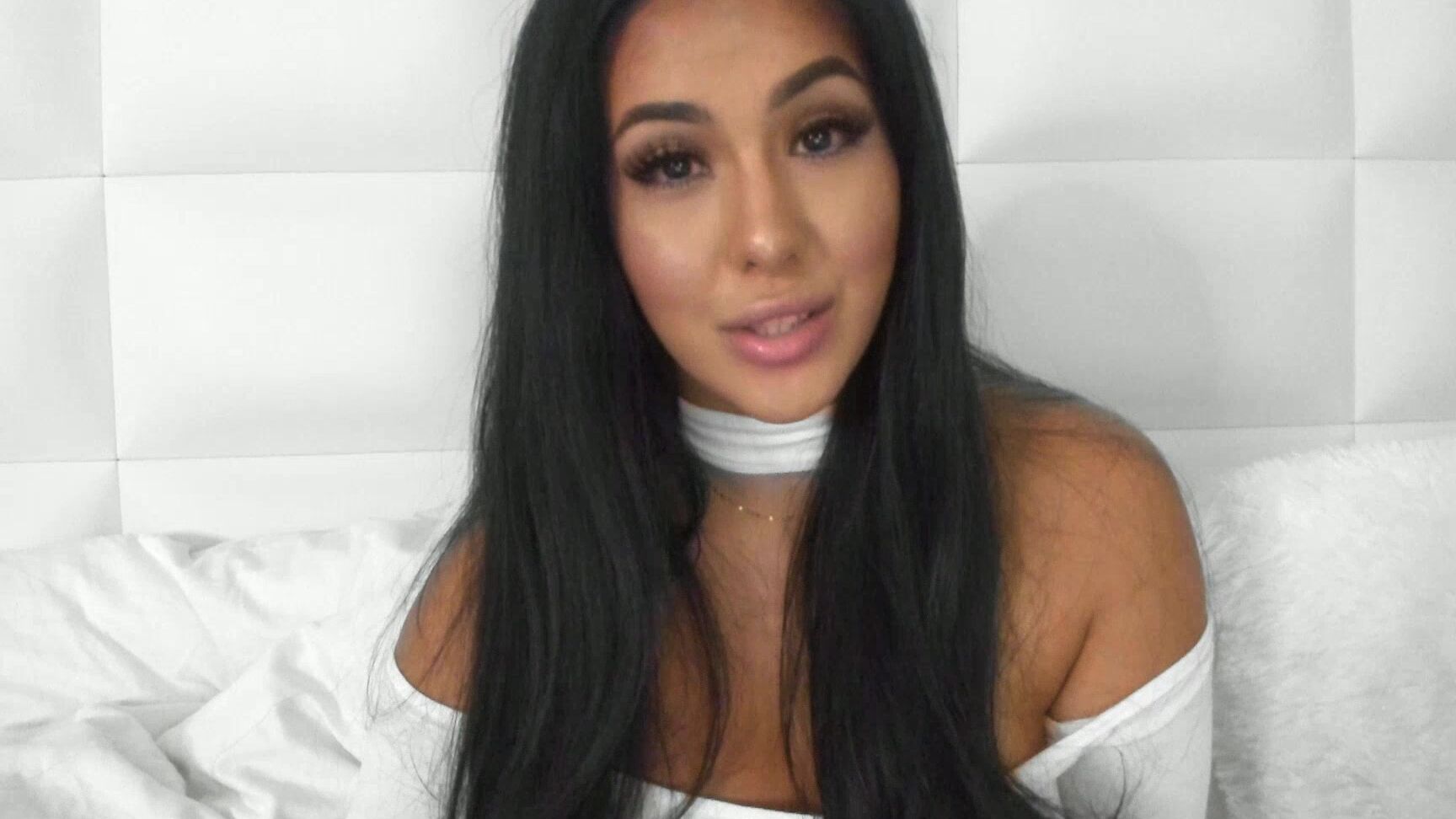 Makayla Divine Mesmerize Pt