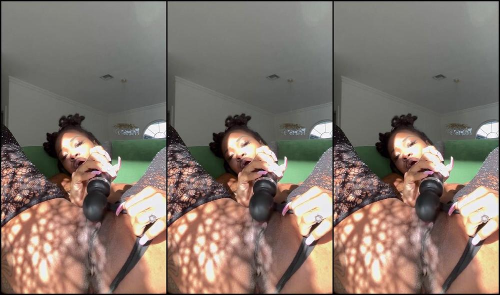 yesimcheta 23 06 2023 528433572726448131 hey loves it s fae another squirt video headed your way nothing could stop me from Fansly