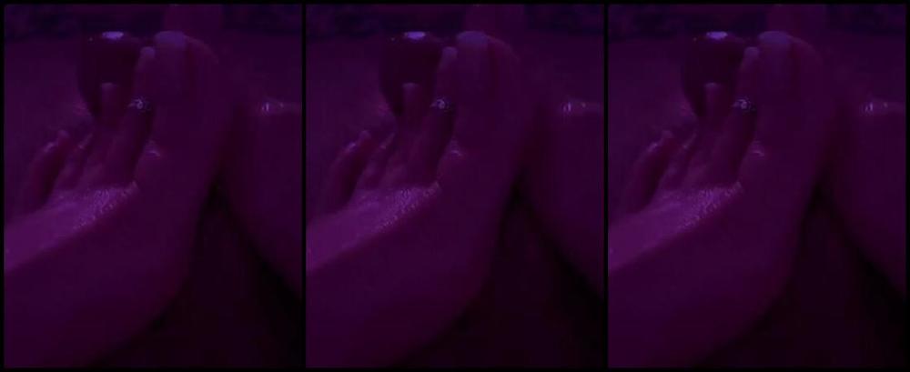 Ariel Love Nicknamed Ariellovexo Onlyfans Ohhh You Know Just A Casual Wednesday Afternoon Should I Show More Of How I Like To Tease I Made