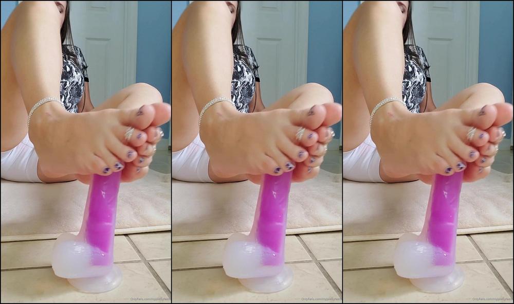 Myprettyfeet Fans Enjoy This Simulated Fj Clip