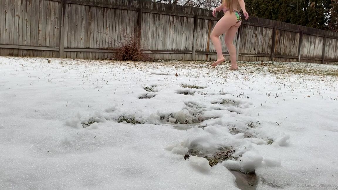 Nina Aka Fityoginina Onlyfans Me Wishing The Great Melt Meant That Summer Is On Its Put But Unfortunately It S Still Months Awa S