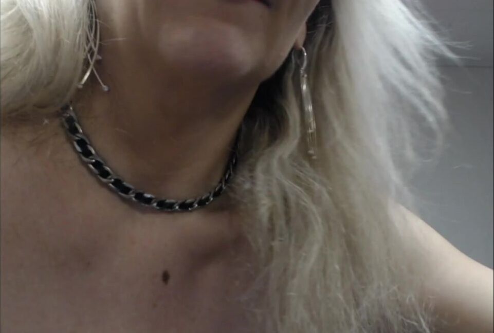 sandybigboobs privatshow for my italian boy Manyvids