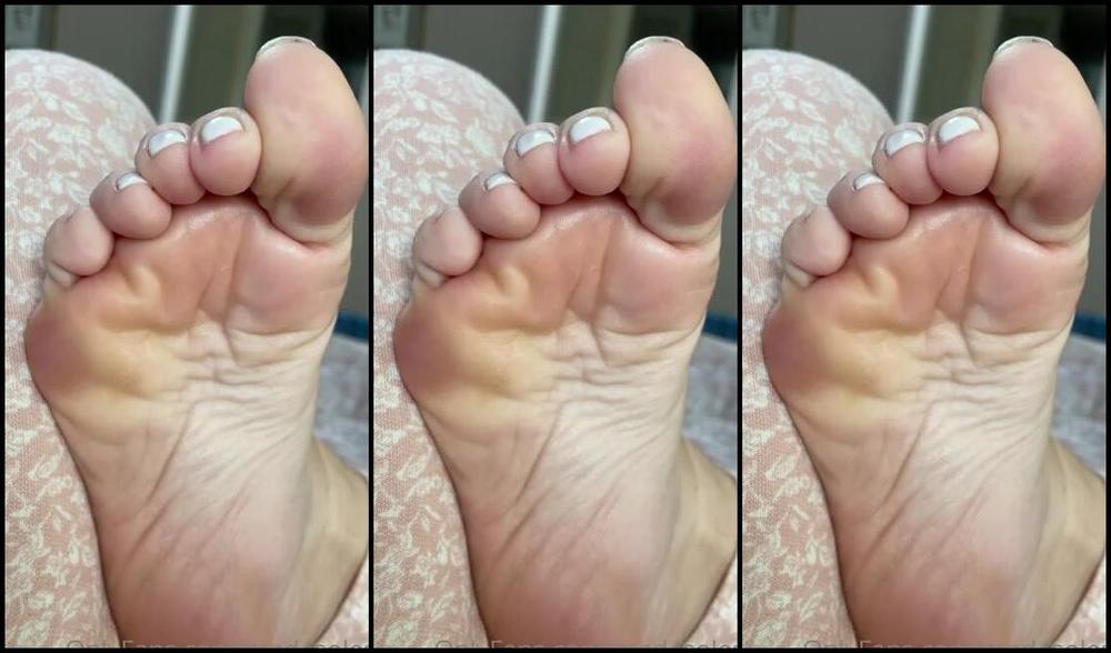 Goddess Mads Nicknamed Mad4Soles Onlyfans Be A Good Boy Lick Every Bit Of Sweat Off Of My Feet After My Morning Yoga Session Maybe Next Tim