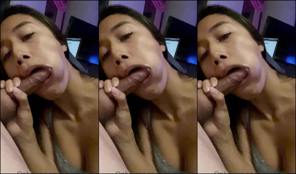 Islasummer I Love Bothering Him While He Works