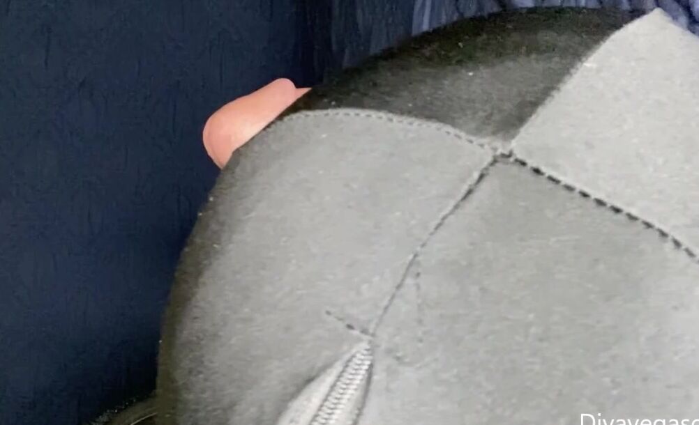 Divavegasgh Ft Muscle Daddy Rd Pussymouth Vid